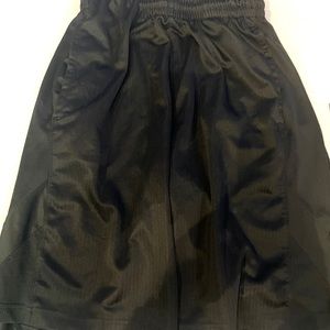 Men’s Nike Small Black Workout Athletic Basketball Shorts